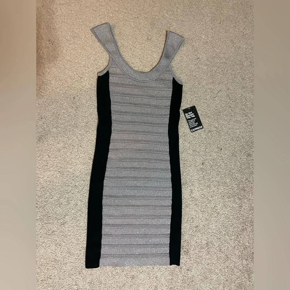 Express Shimmery Grey and black Body-con mini dress size x small‎ NWT